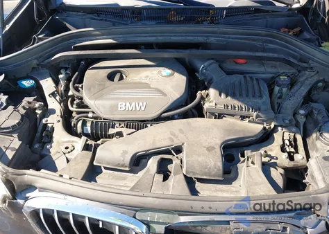 2018 BMW X1 xDrive28I z USA, uszkodzony, nr VIN WBXHT3C32J5F88575